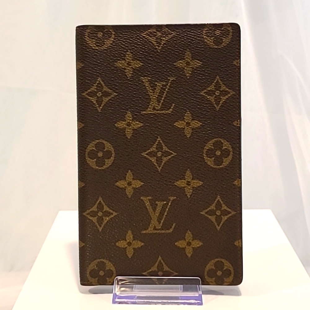 Louis Vuitton Monogram Wallet